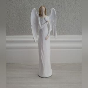 Angel Figurine Resin Material White Memorial Statue Great Gift NWT